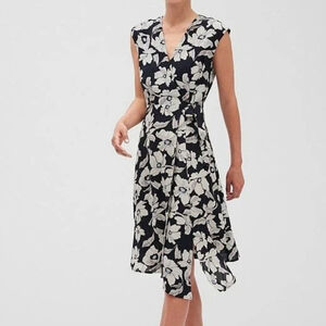 Banana Republic All Seasons Midi Wrap Dress Floral Dress NEW Sz 12P